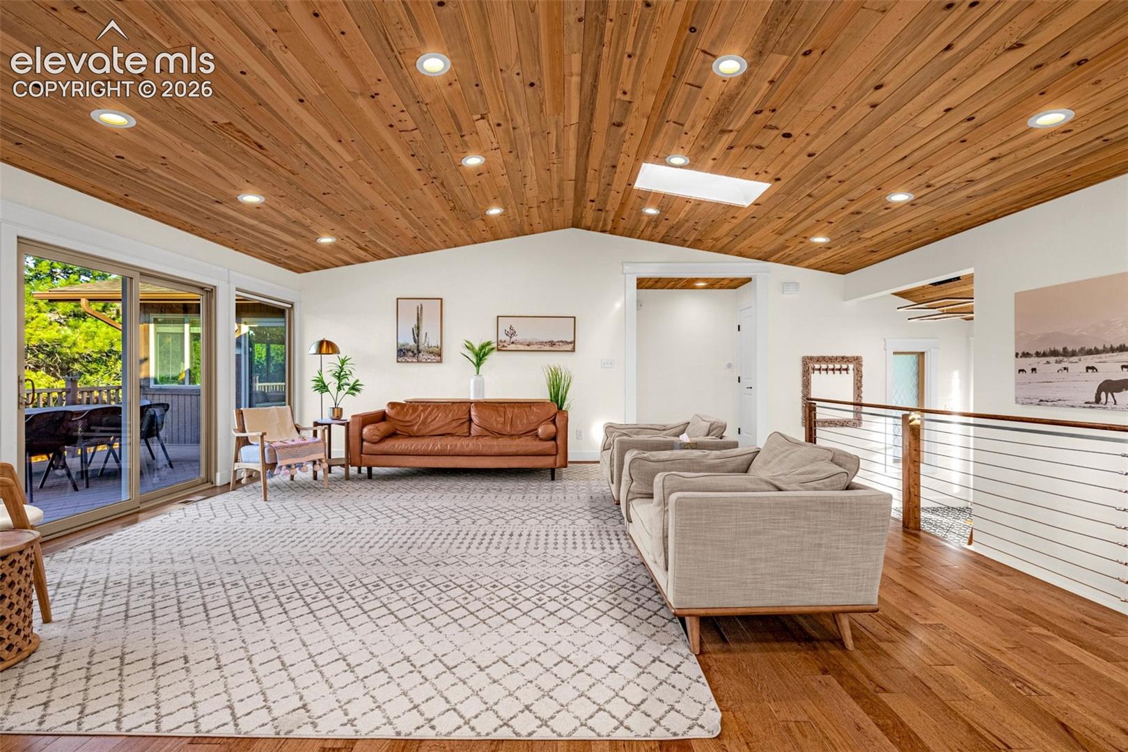 Listing photo 19 for 7169 Dark Horse Place