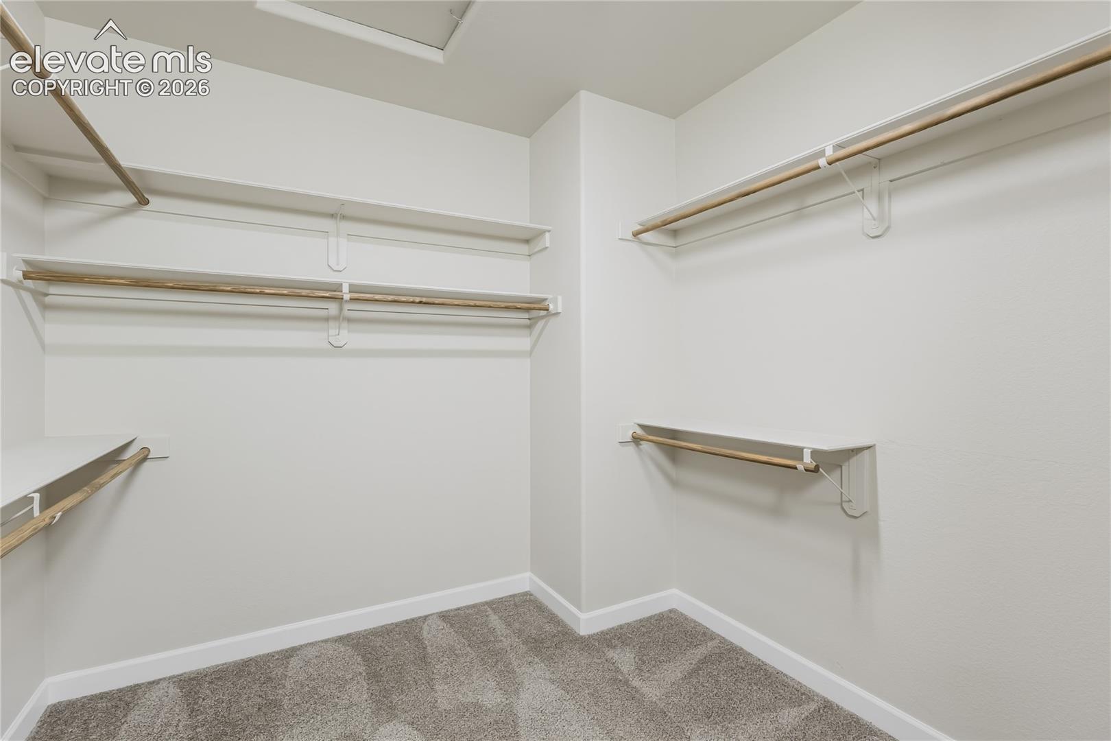 Listing photo 21 for 407 Silvermoon Heights