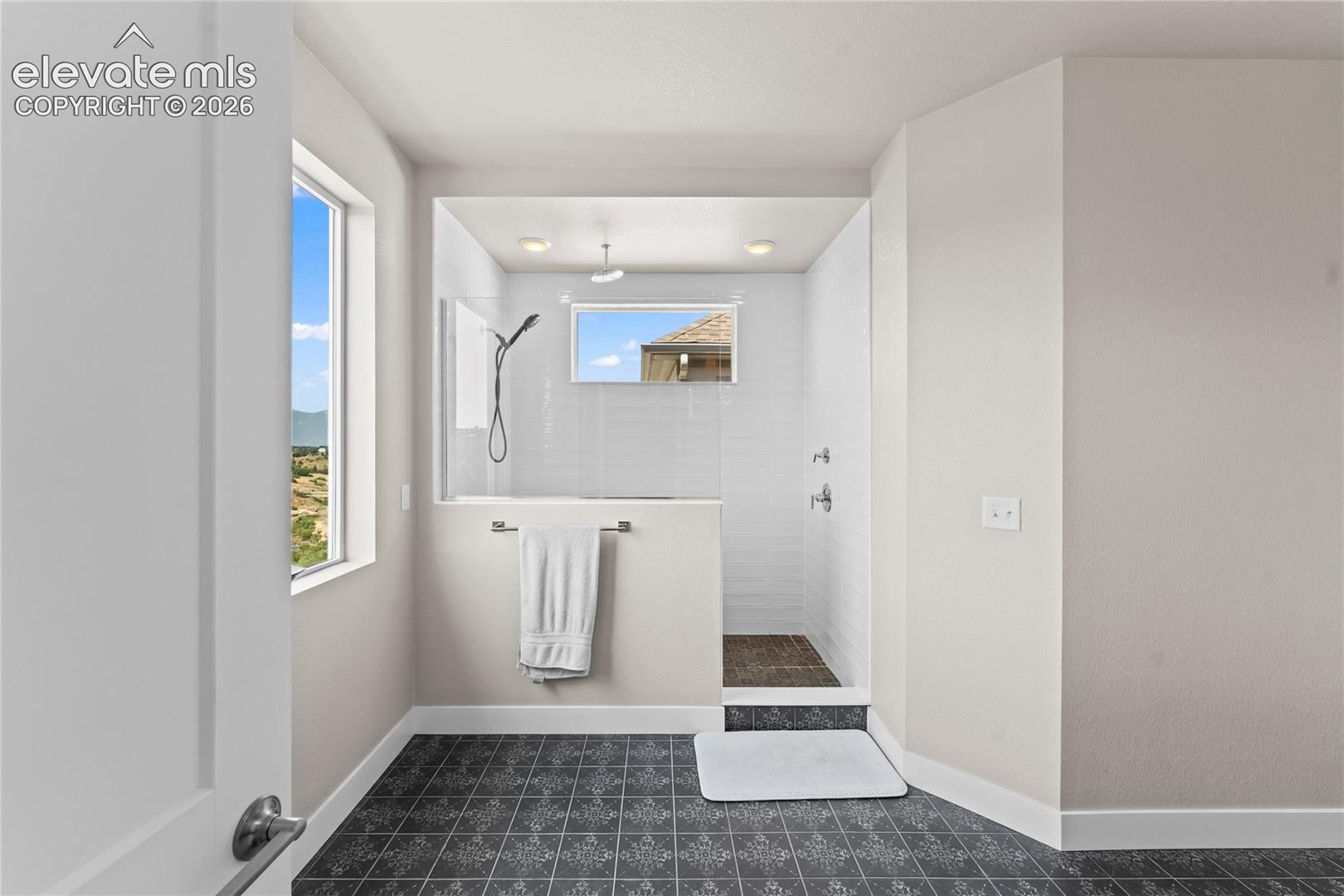 4675 Peak Crest View, photo 31