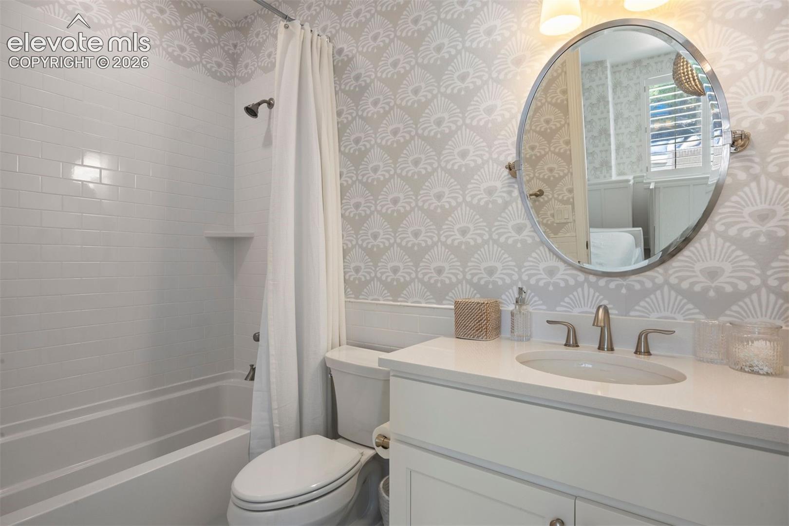 Listing photo 31 for 2151 Saddleback Drive