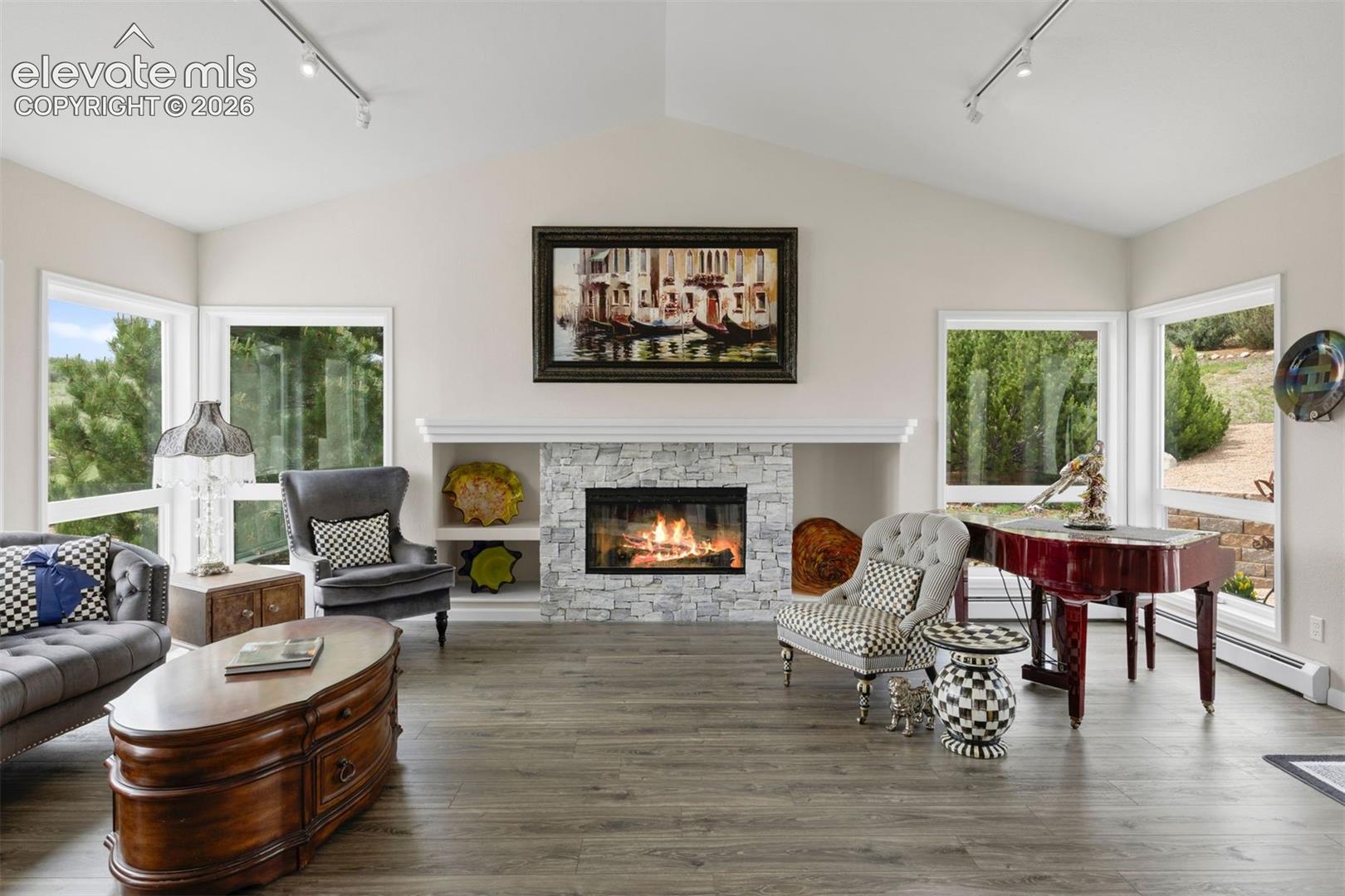 Listing photo 13 for 23 Yucca Hills Road