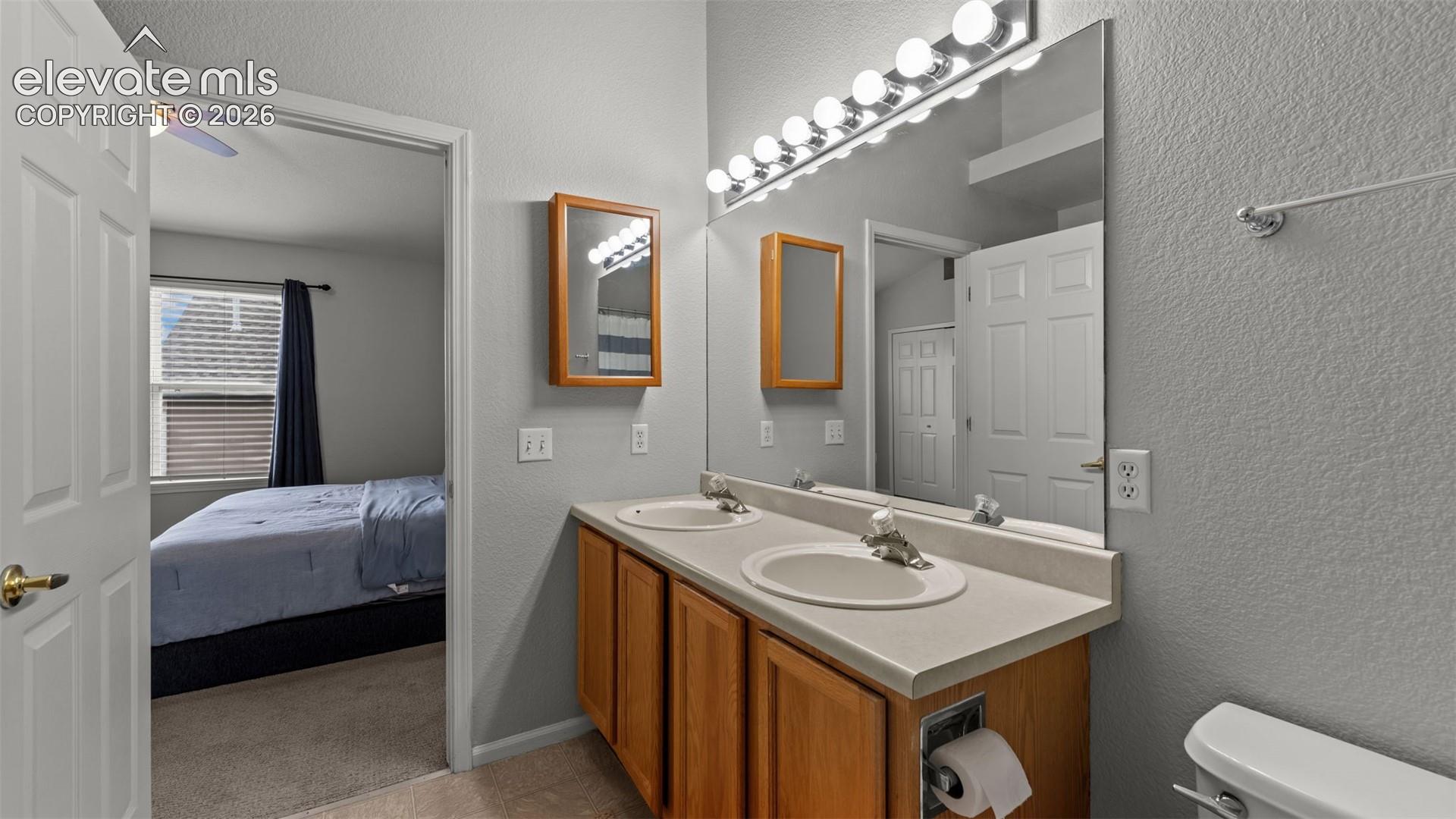 Listing photo 15 for 3218 Hearthridge Circle 1201