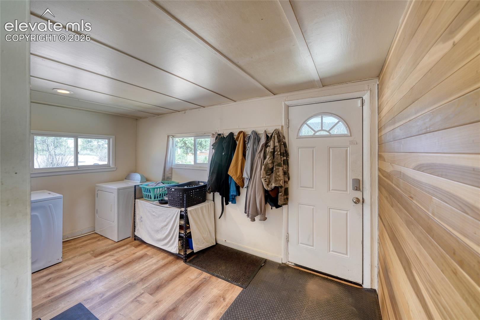 Listing photo 18 for 1867 Woodland Avenue
