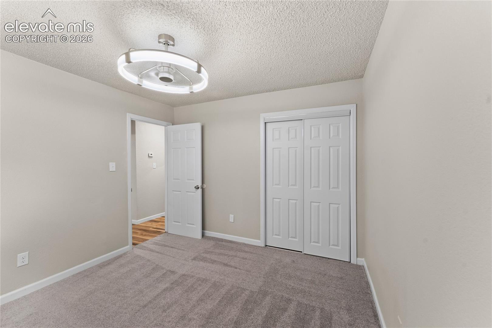 Listing photo 8 for 1214 Burnham Street