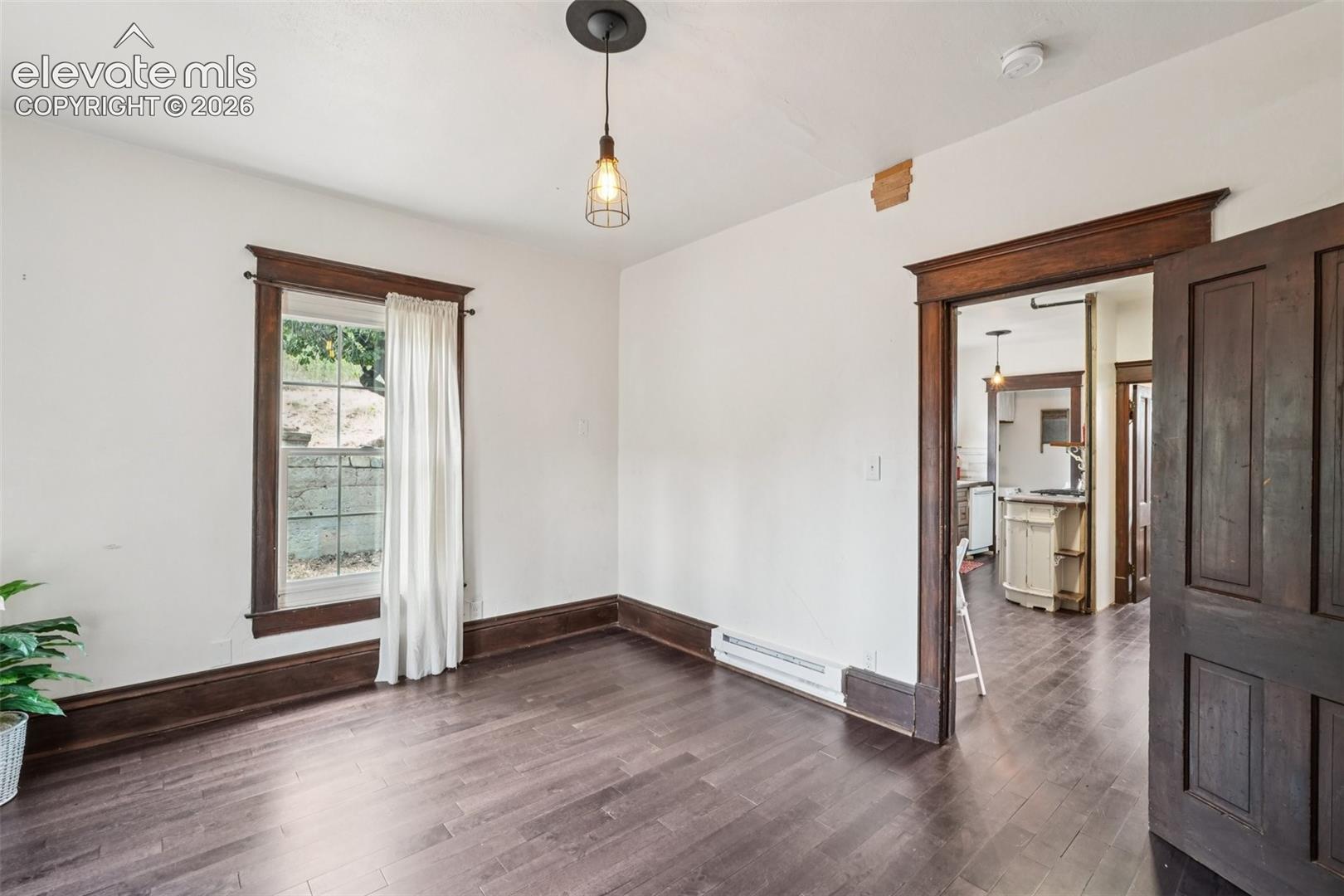Listing photo 25 for 708 Cooper Avenue