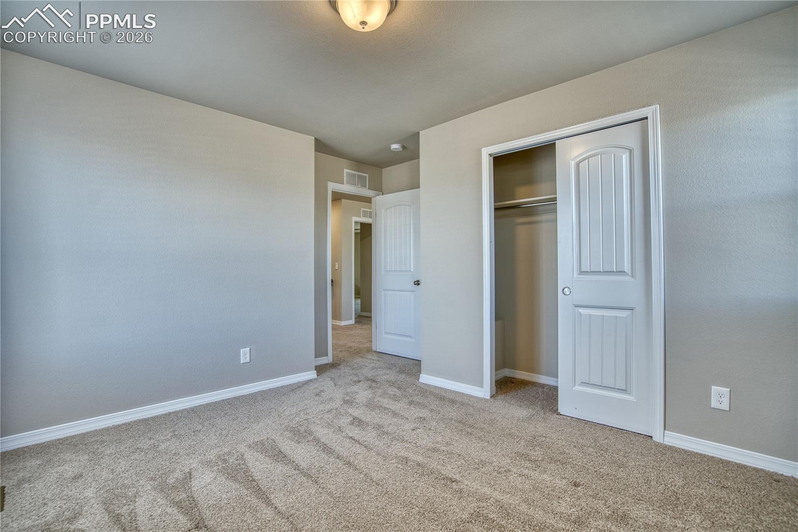 Listing photo 27 for 10104 Bluffstone Court