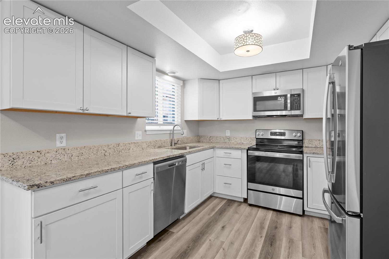 1542 4th Street, photo 10