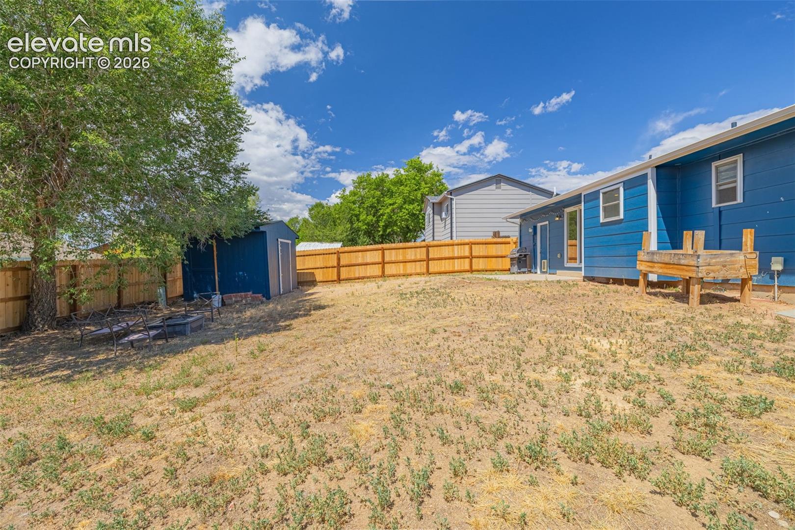 Listing photo 22 for 6805 Parkridge Court
