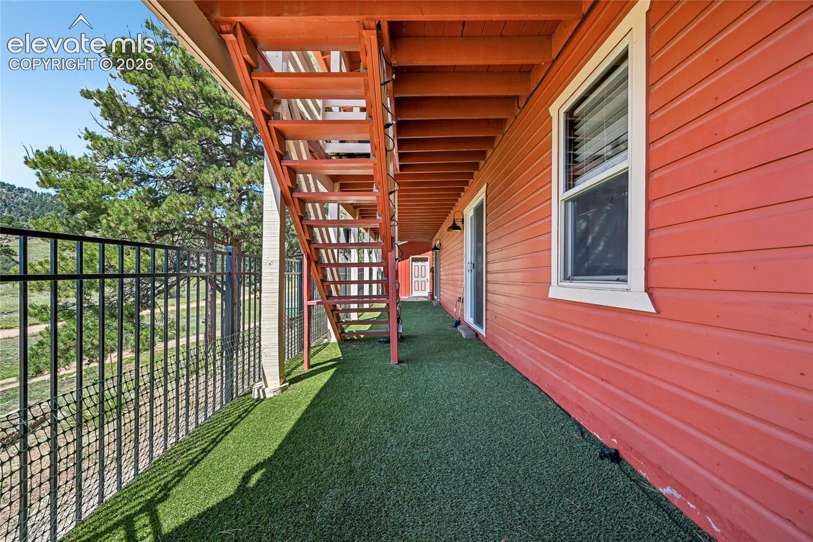 Listing photo 34 for 1245 Highland Meadows Drive