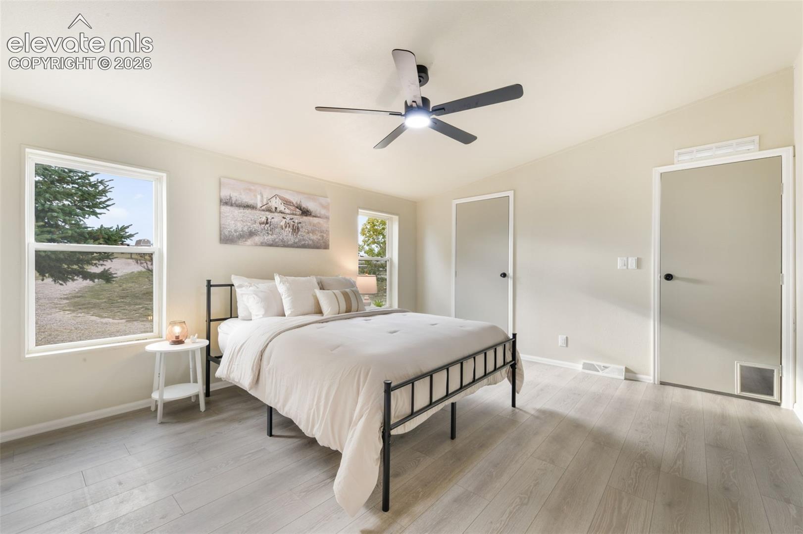 Listing photo 23 for 15054 Pamela Way