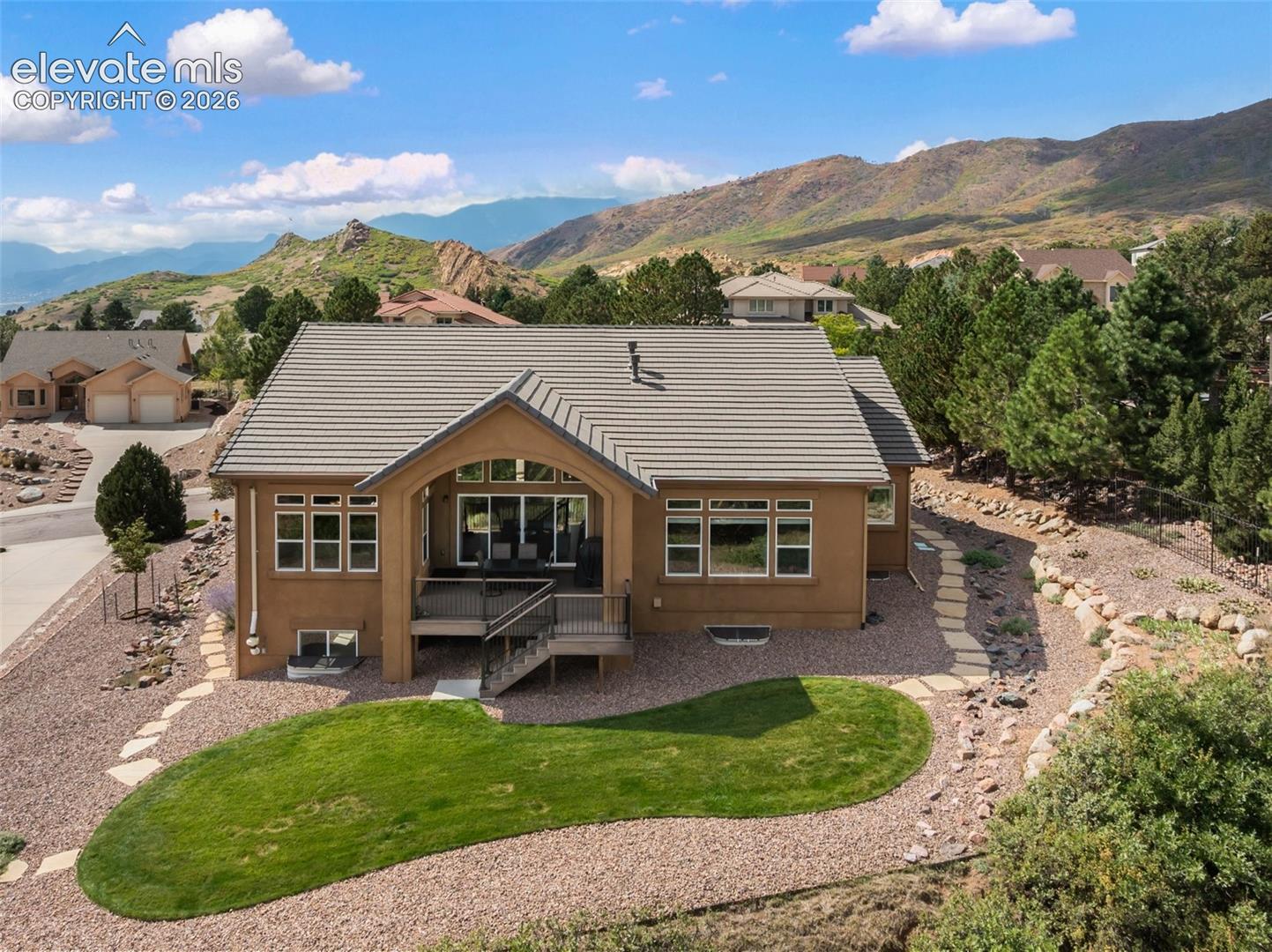 2620 Tamora Way