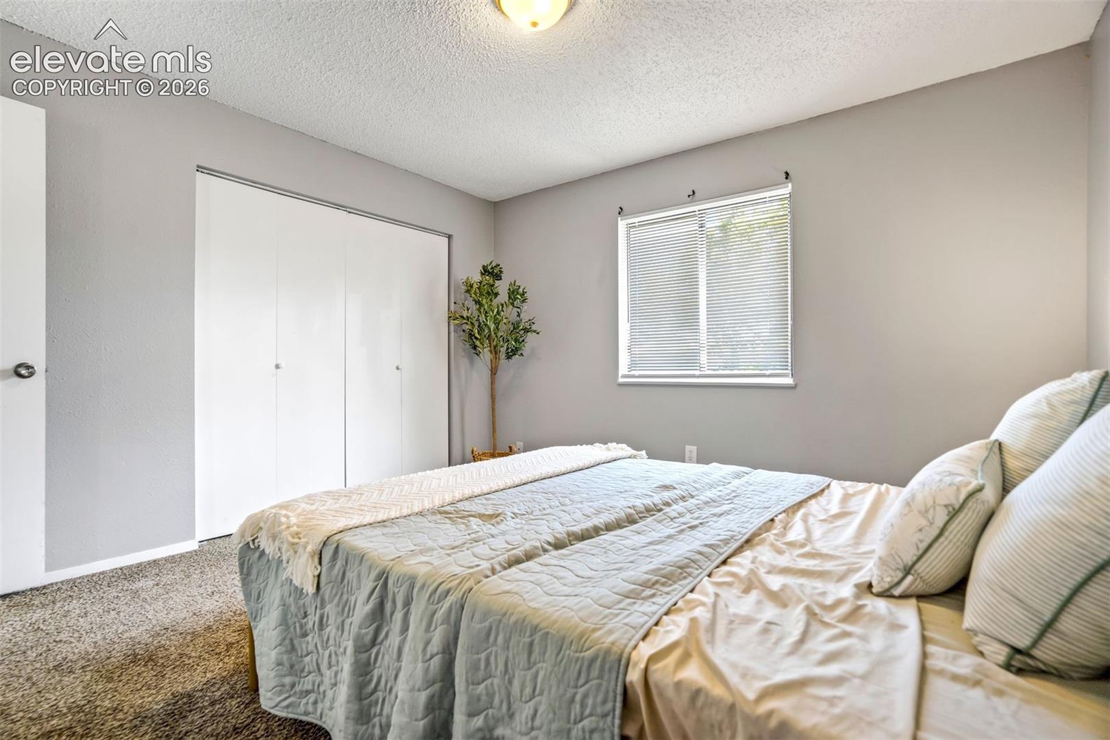 Listing photo 10 for 2408 Tucci Lane
