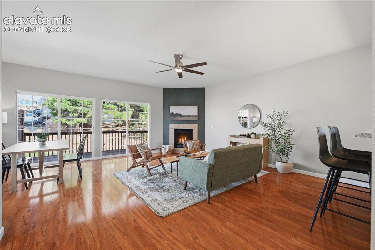 Listing photo 8 for 996 Burning Bush Point