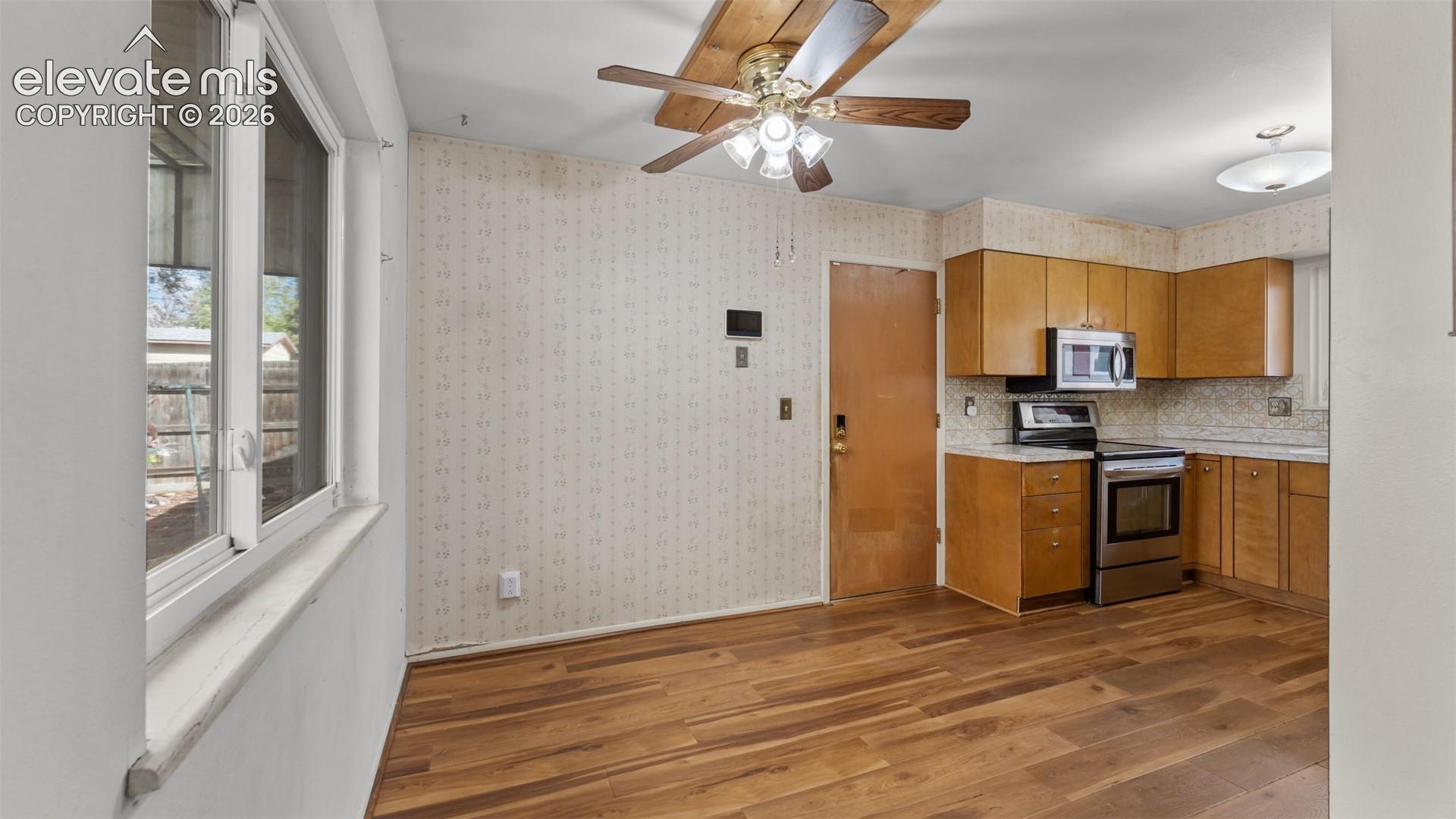 2204 Warwick Lane, photo 6