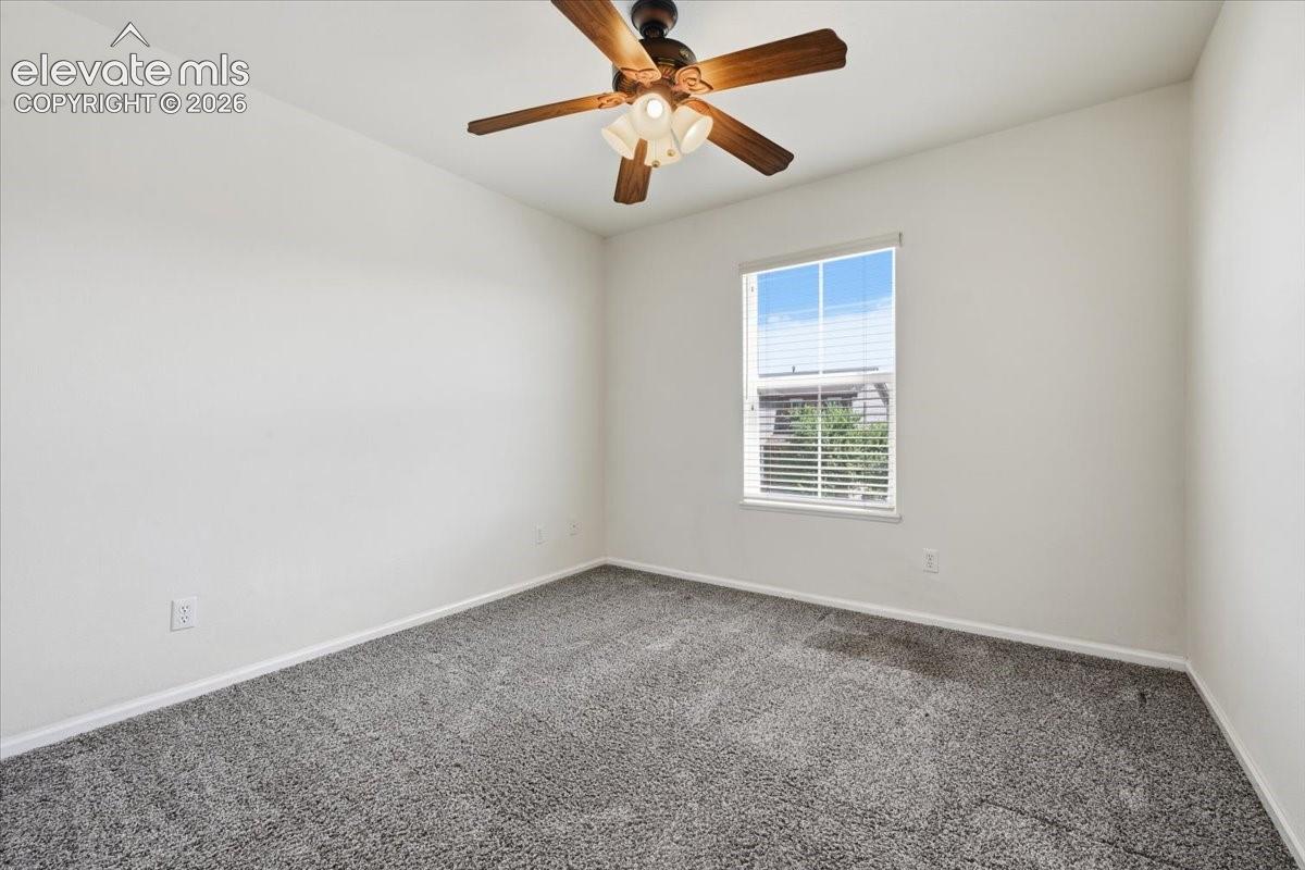 Listing photo 19 for 17612 Quarry Way