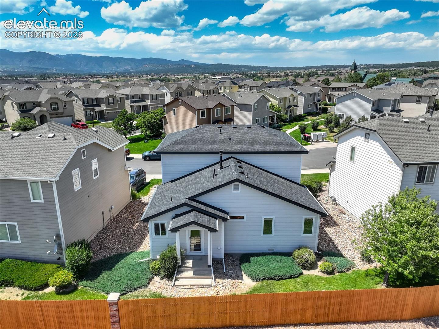 Listing photo 7 for 1363 Yellow Granite Way