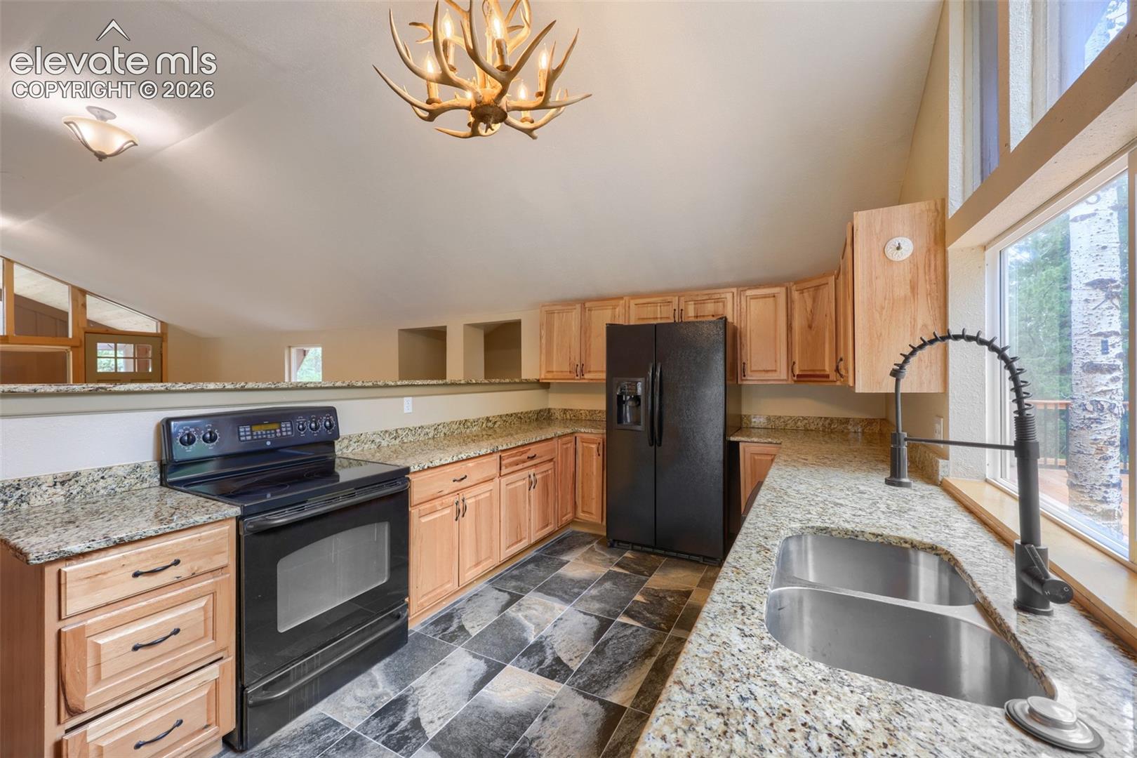 Listing photo 12 for 44 Anderson Road