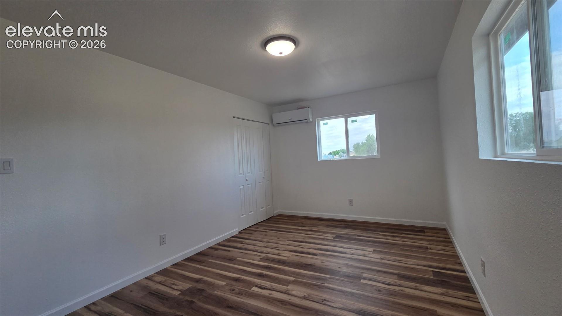 Listing photo 13 for 28162 Gale Road