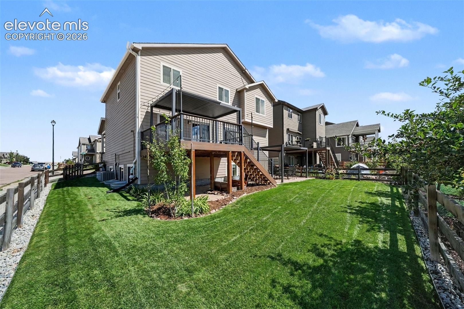 Listing photo 31 for 803 Deschutes Drive