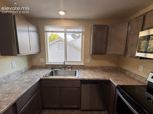 4218 Halstead Circle, photo 11