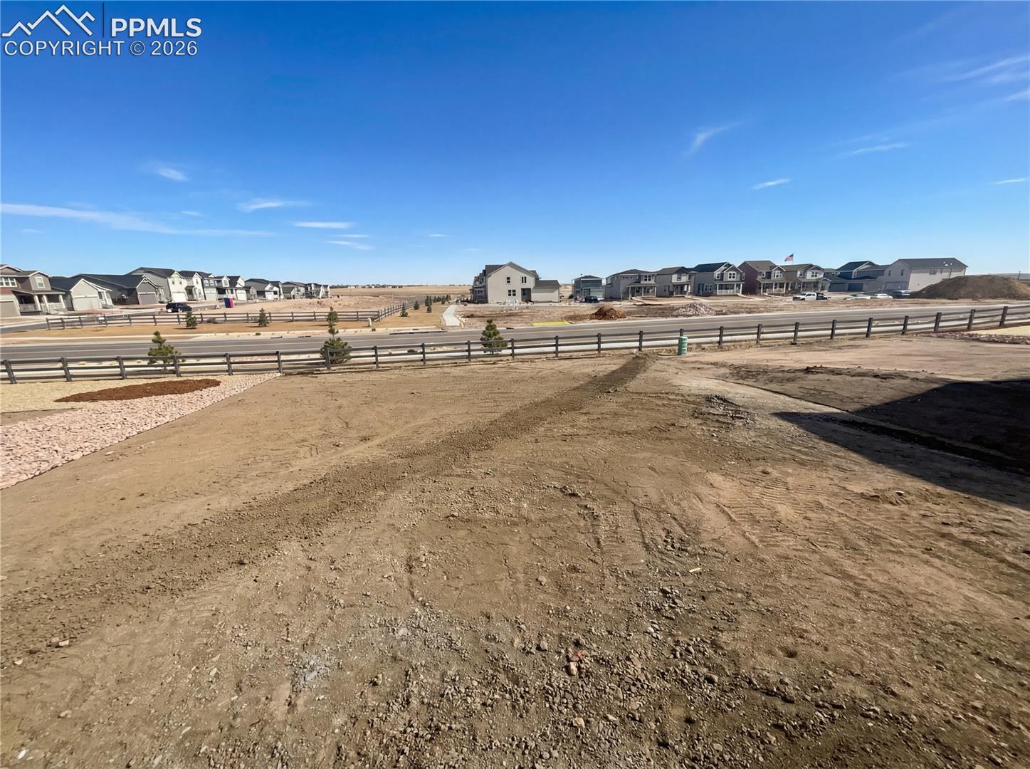 Listing photo 5 for 7851 Desert Wrangler Drive