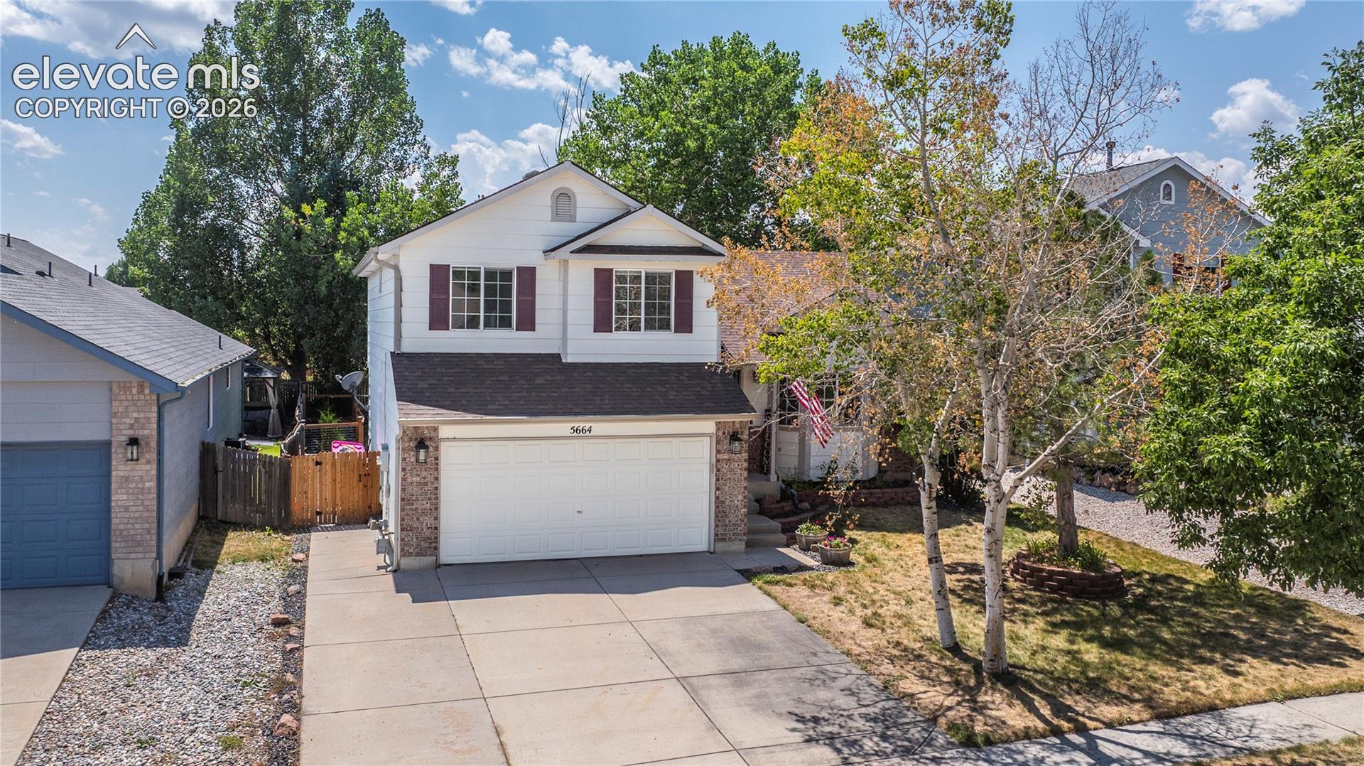 Listing photo 2 for 5664 Mesa Mountain Way