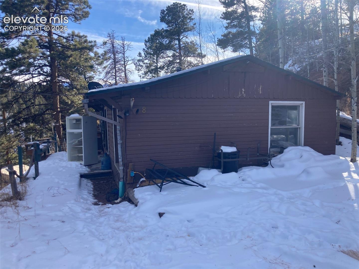 Listing photo 16 for 1052 W Highway 24