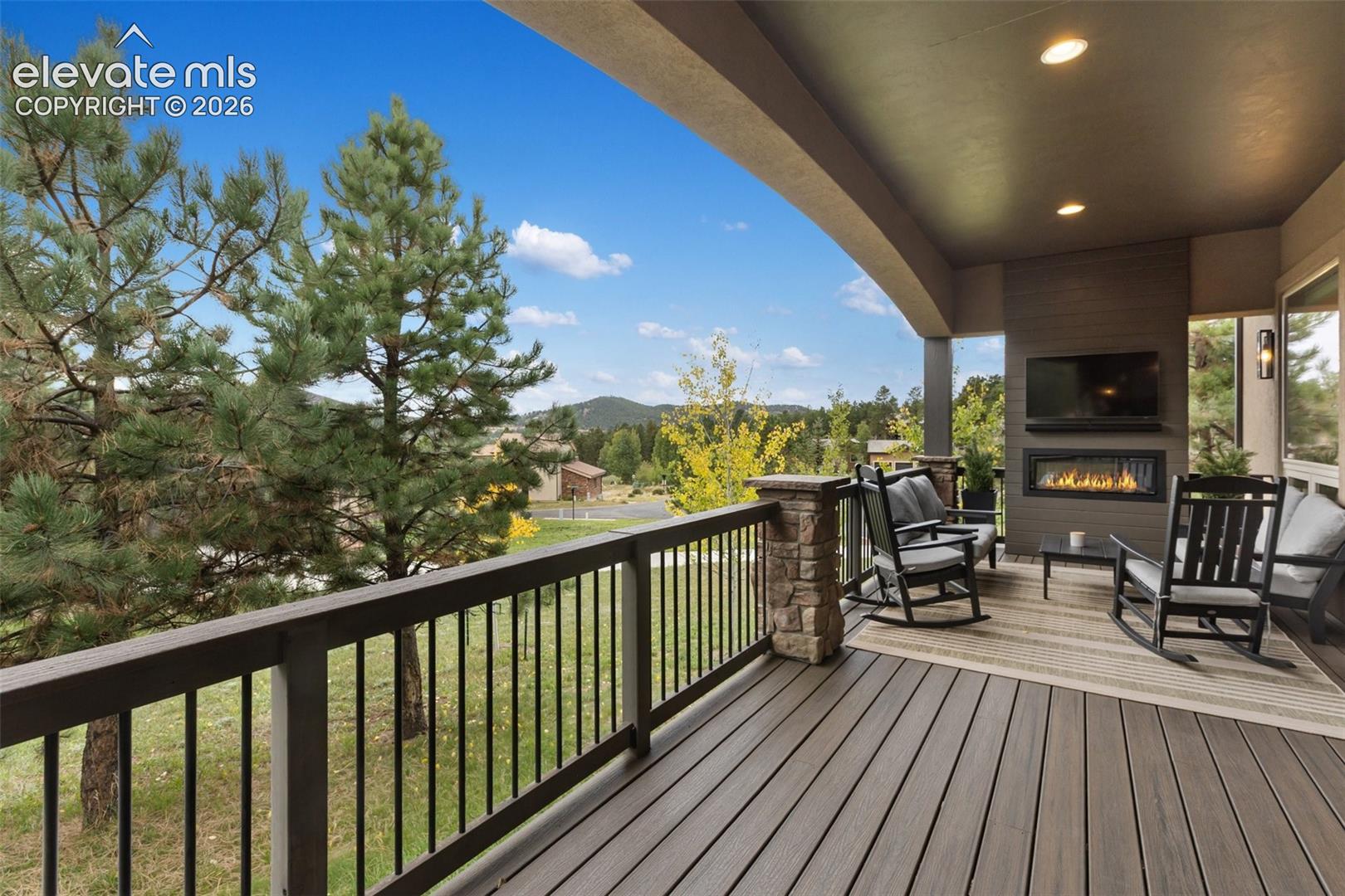 Listing photo 46 for 1110 Highlands Court