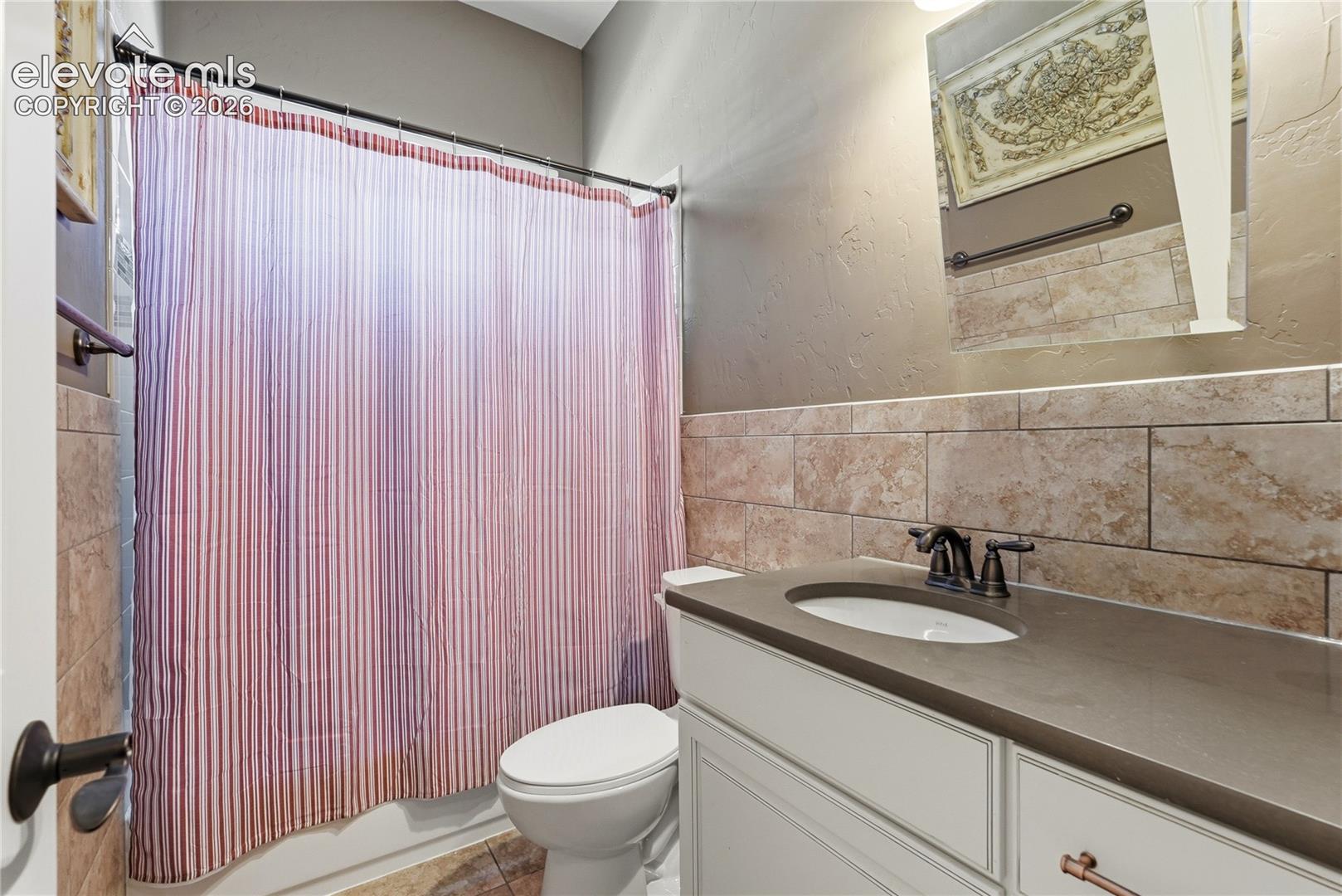 Listing photo 29 for 1908 Turnbull Drive