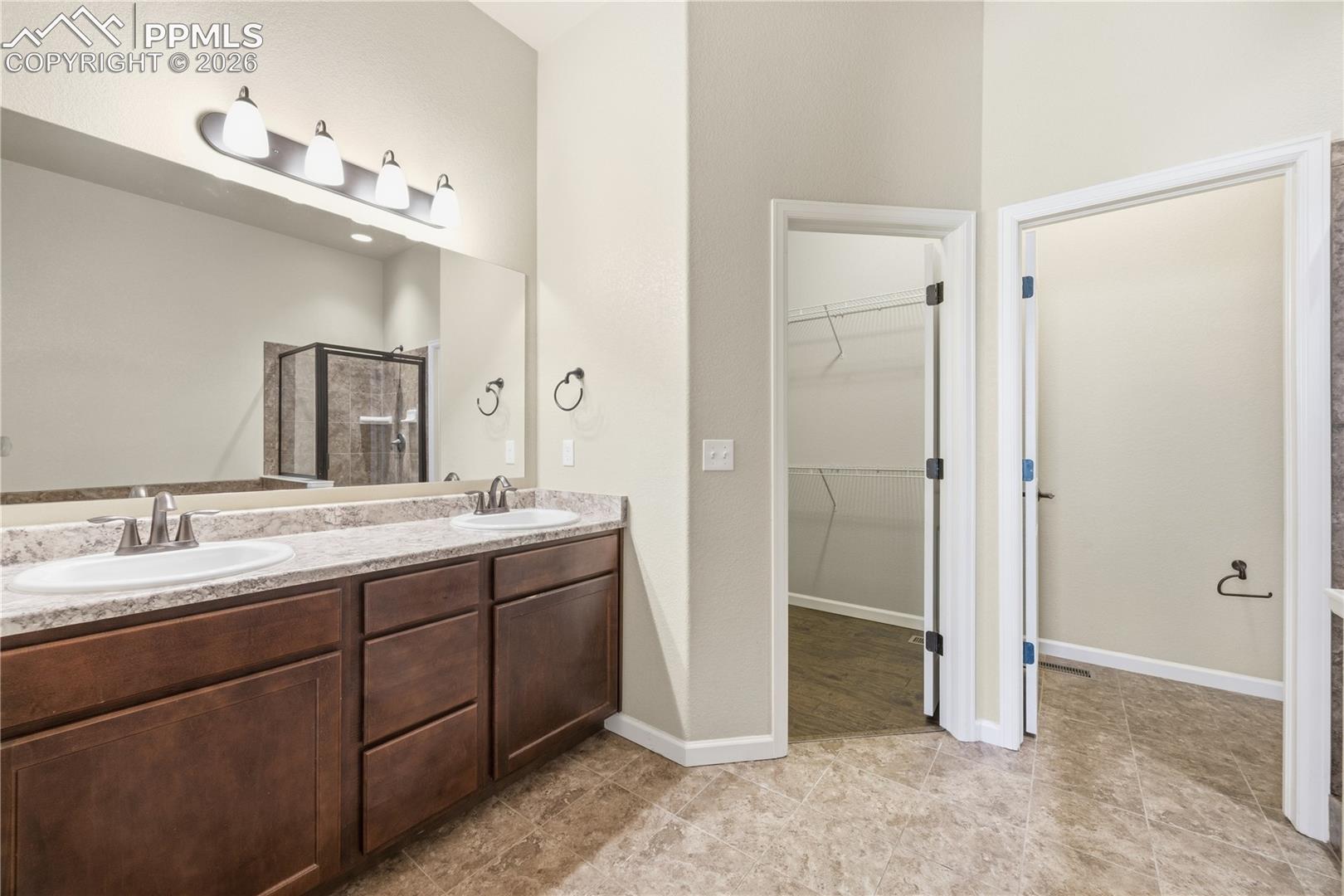 8473 Grand Peak Vista Point, photo 32