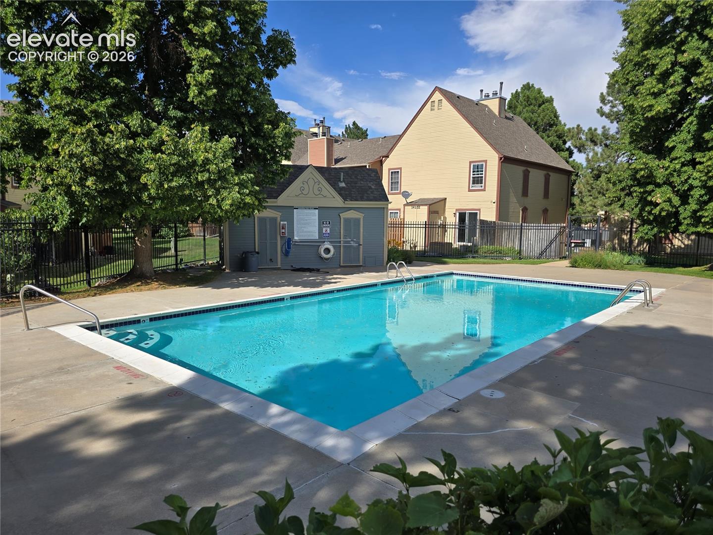14232 Hawaii Circle, photo 14