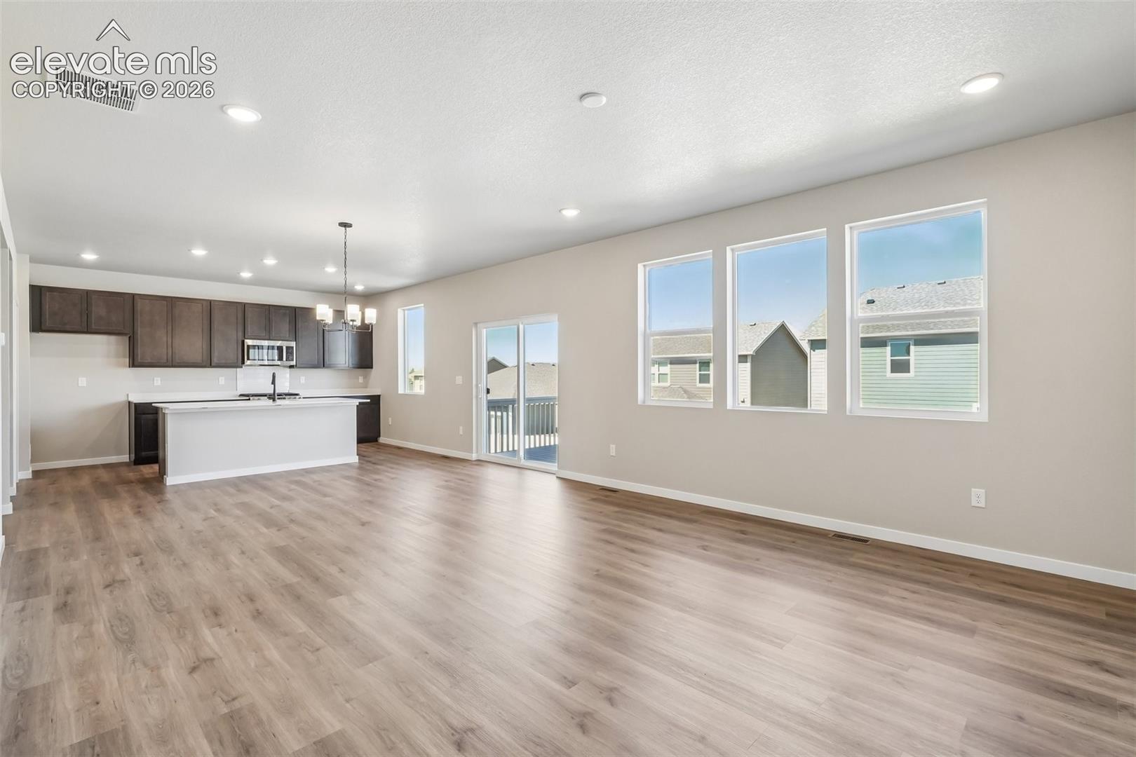 Listing photo 2 for 9696 Blaurock Drive