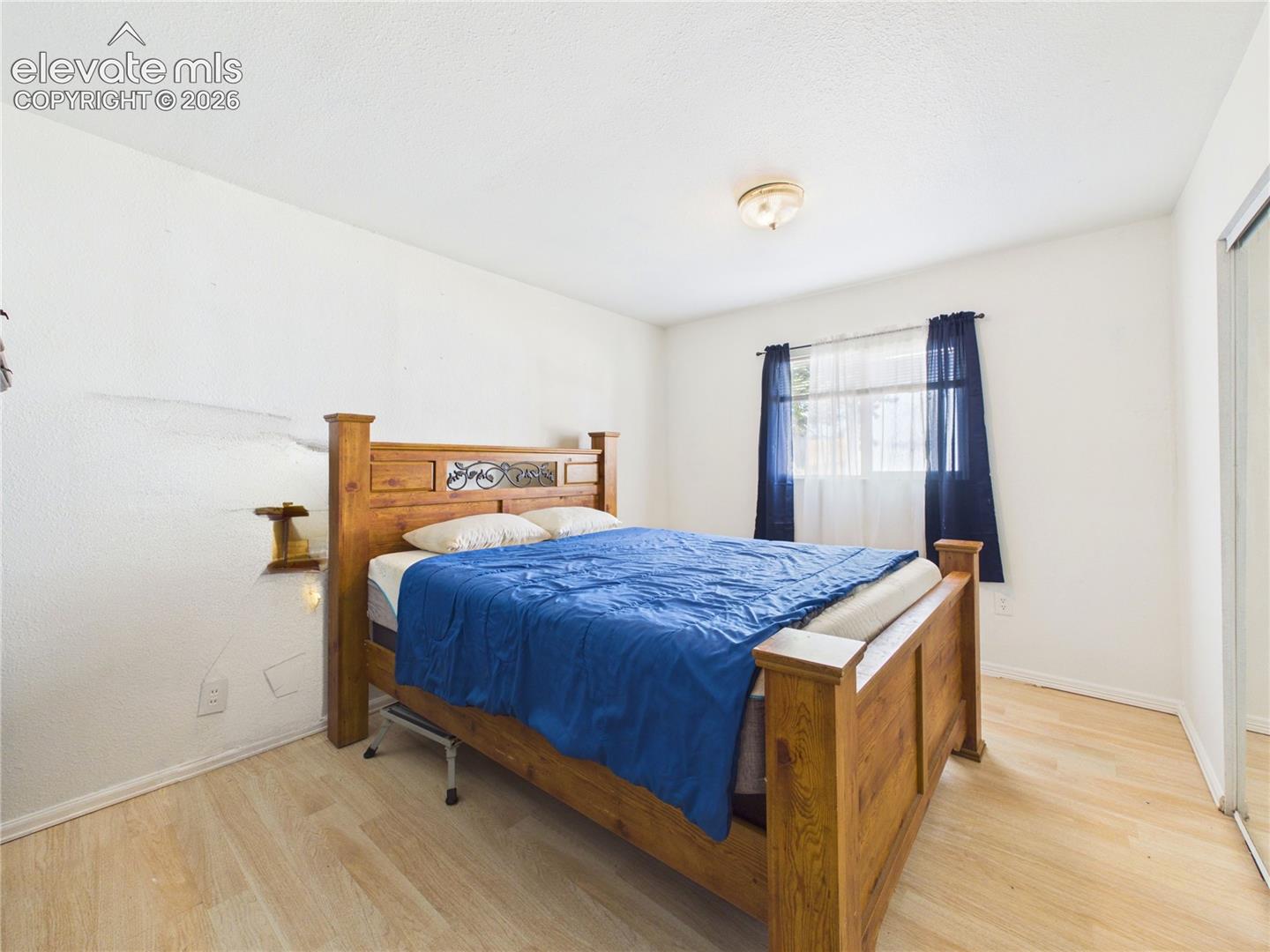 Listing photo 15 for 2805 E 16th Street