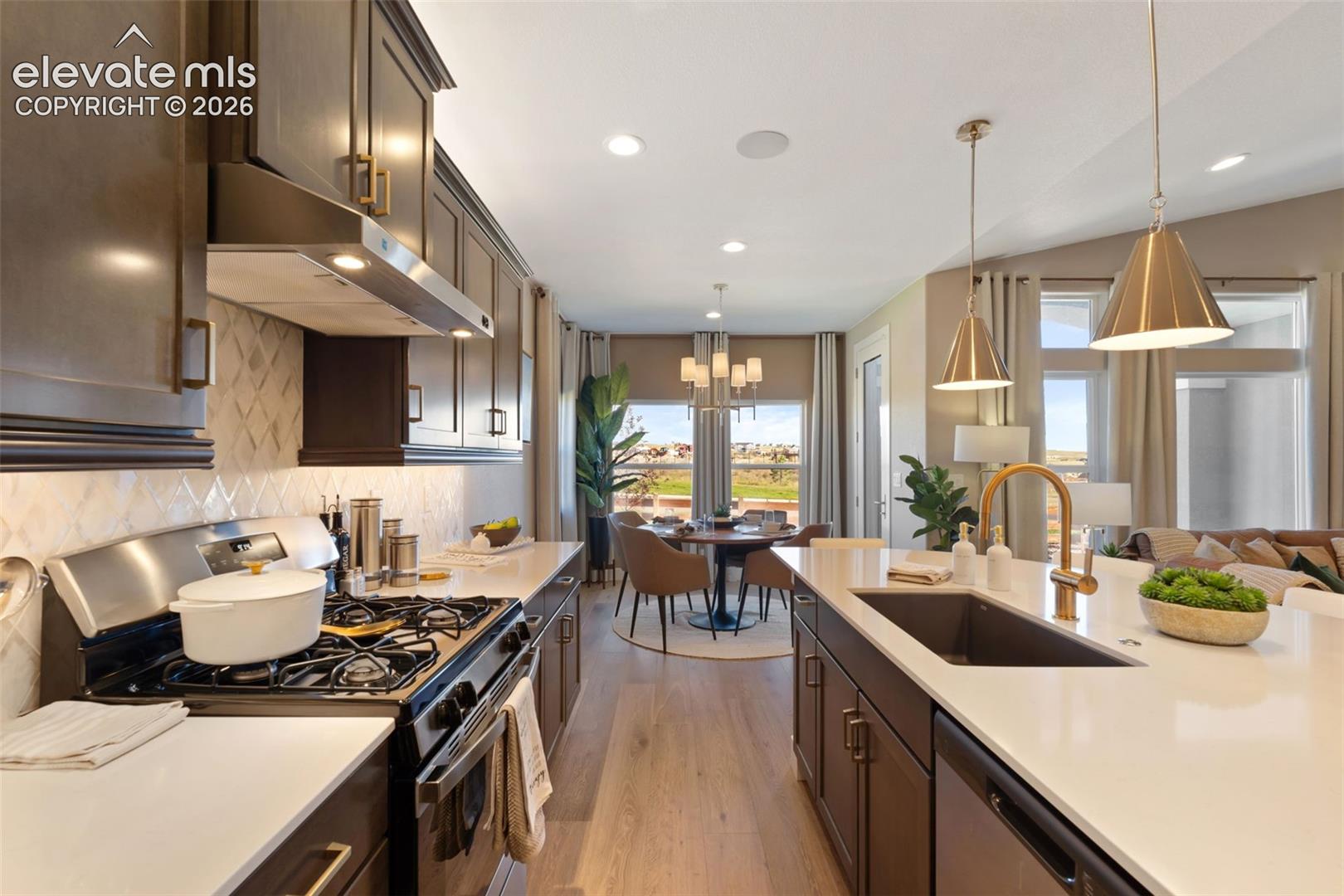Listing photo 14 for 13010 Monument Vista Drive