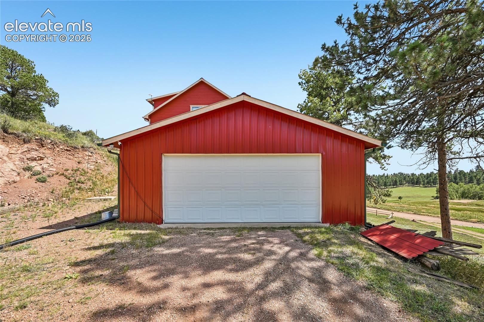 Listing photo 36 for 1245 Highland Meadows Drive