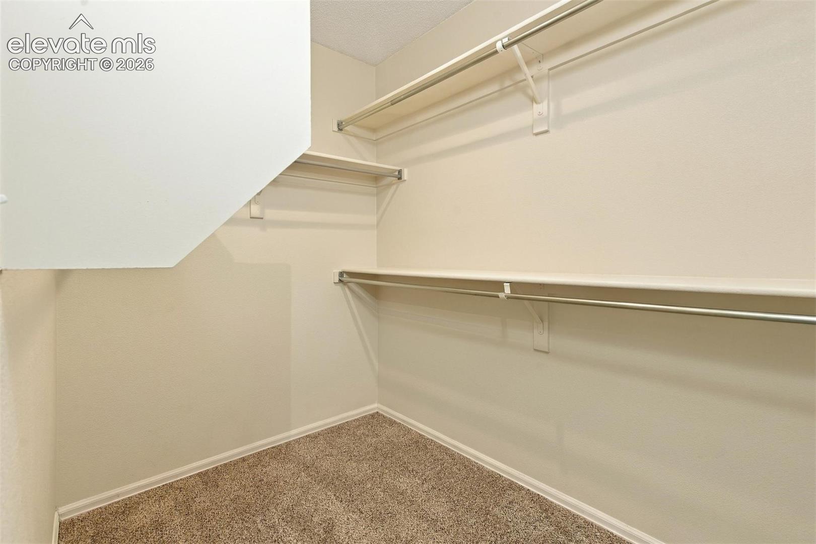 Listing photo 18 for 5263 Prairie Grass Lane