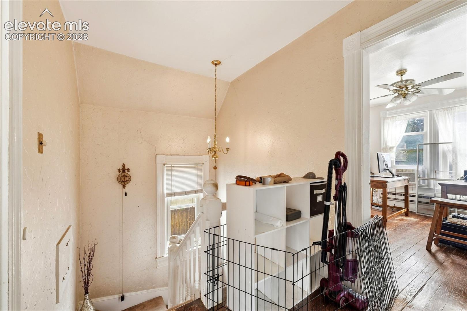 Listing photo 18 for 842 E Platte Avenue