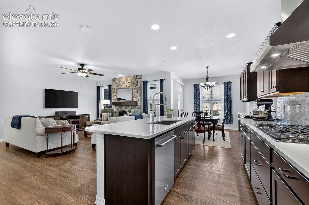 Listing photo 7 for 12638 Windingwalk Drive