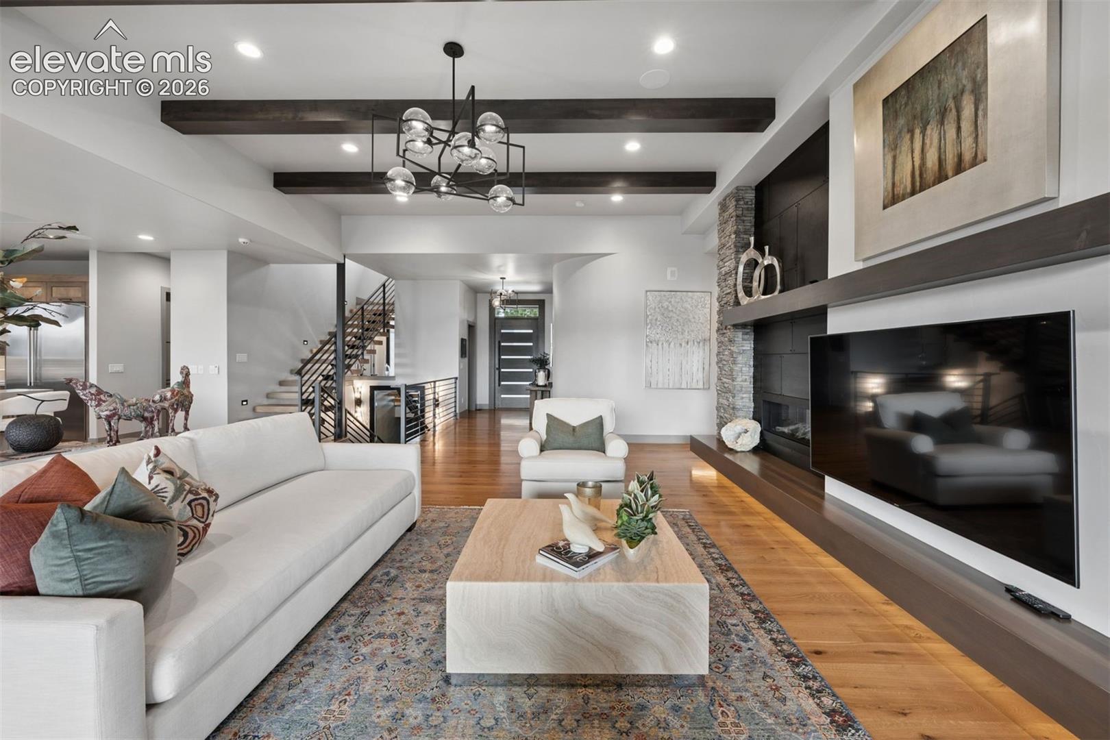 Listing photo 10 for 4915 Old Stagecoach Road