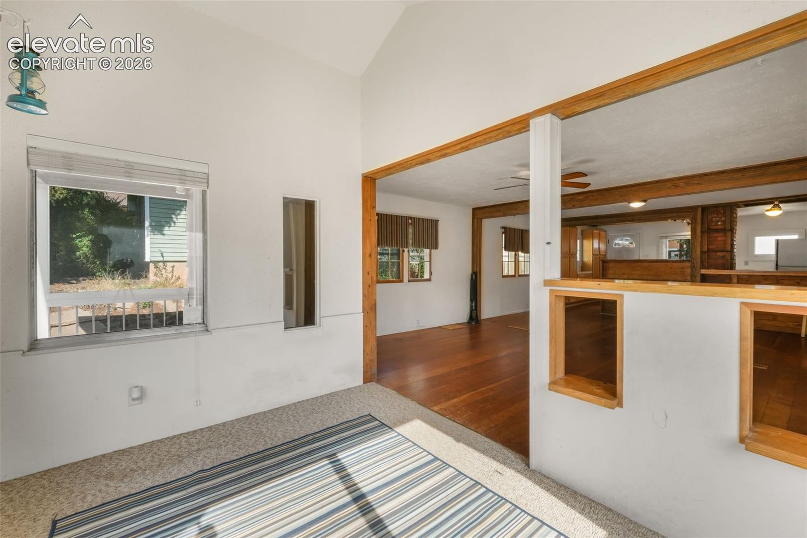 Listing photo 22 for 3326 W Kiowa Street