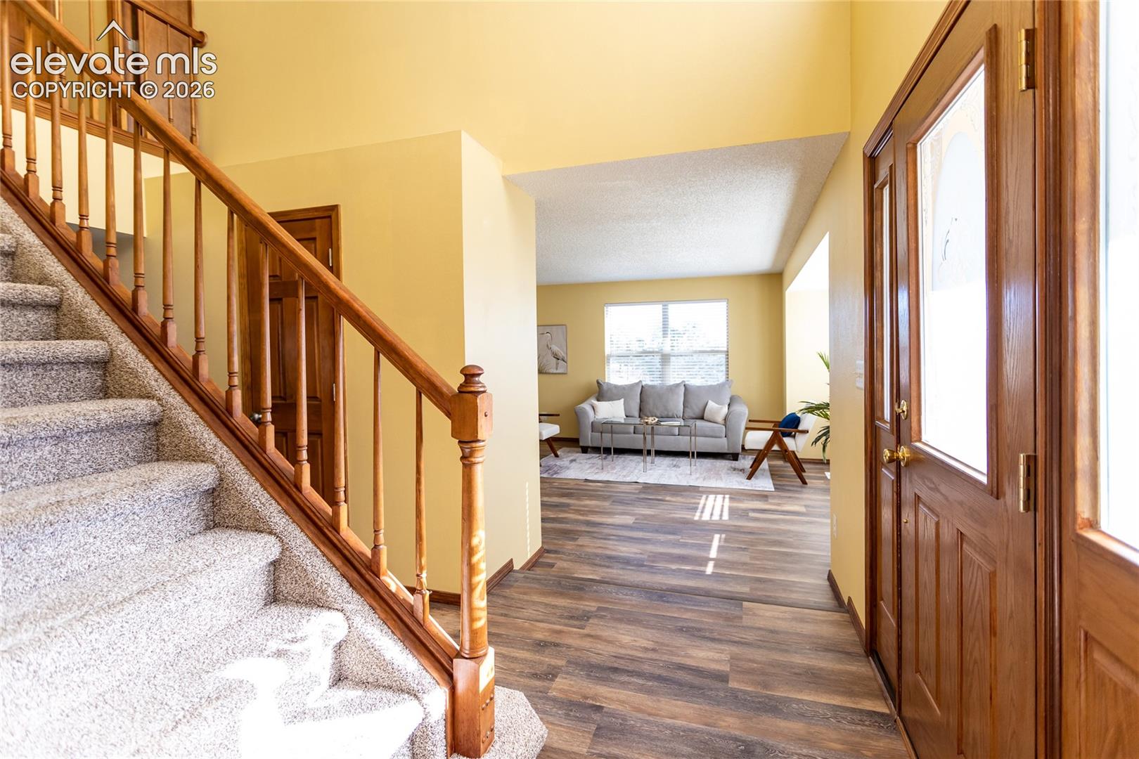 Listing photo 5 for 2690 Edenderry Drive
