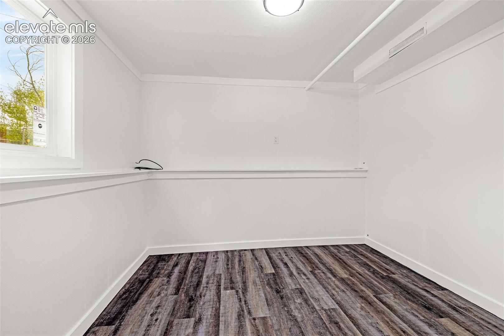 Listing photo 20 for 1375 Bonita Drive