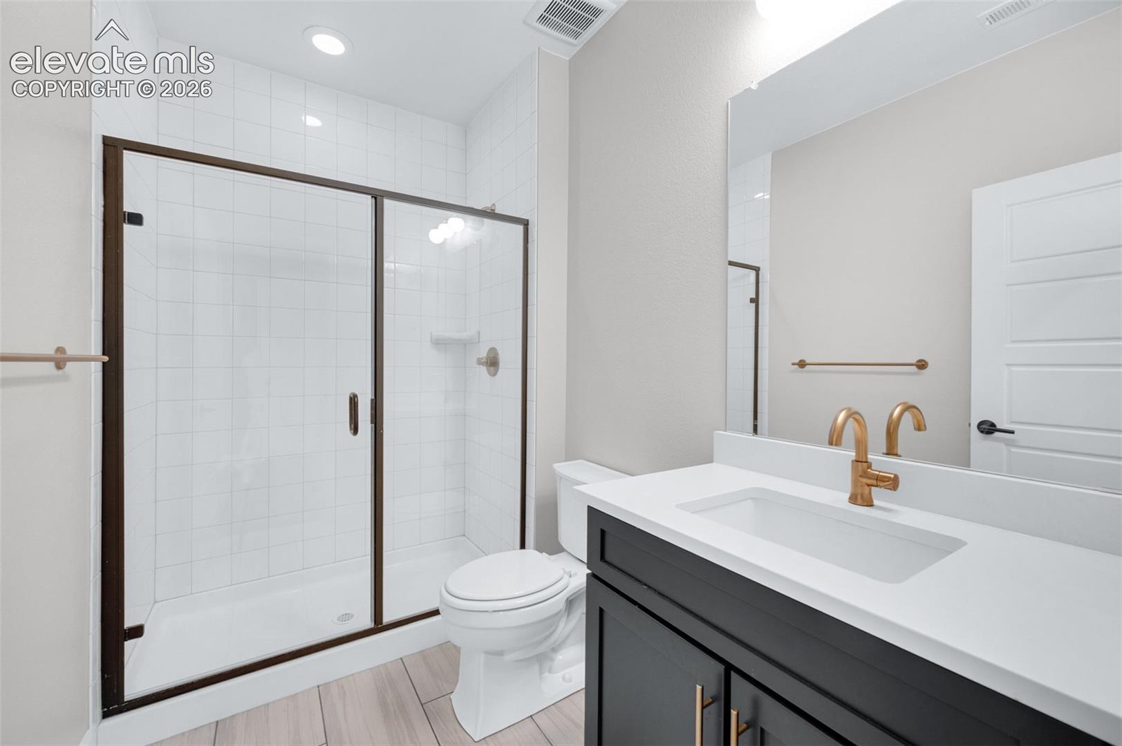 Listing photo 41 for 6151 Saddle Bow Avenue