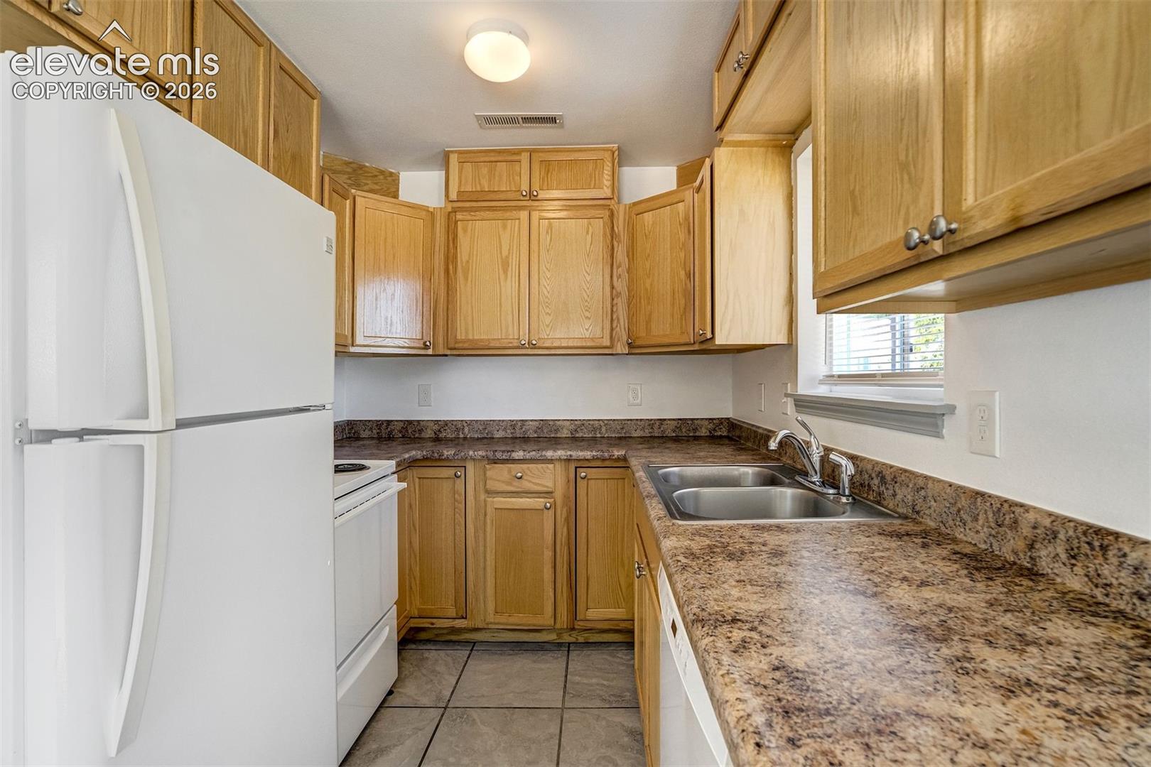 3025 Grandview Street, photo 12