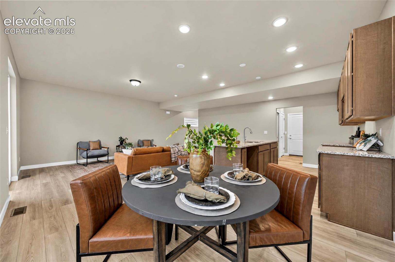 Listing photo 7 for 13644 Nederland Drive
