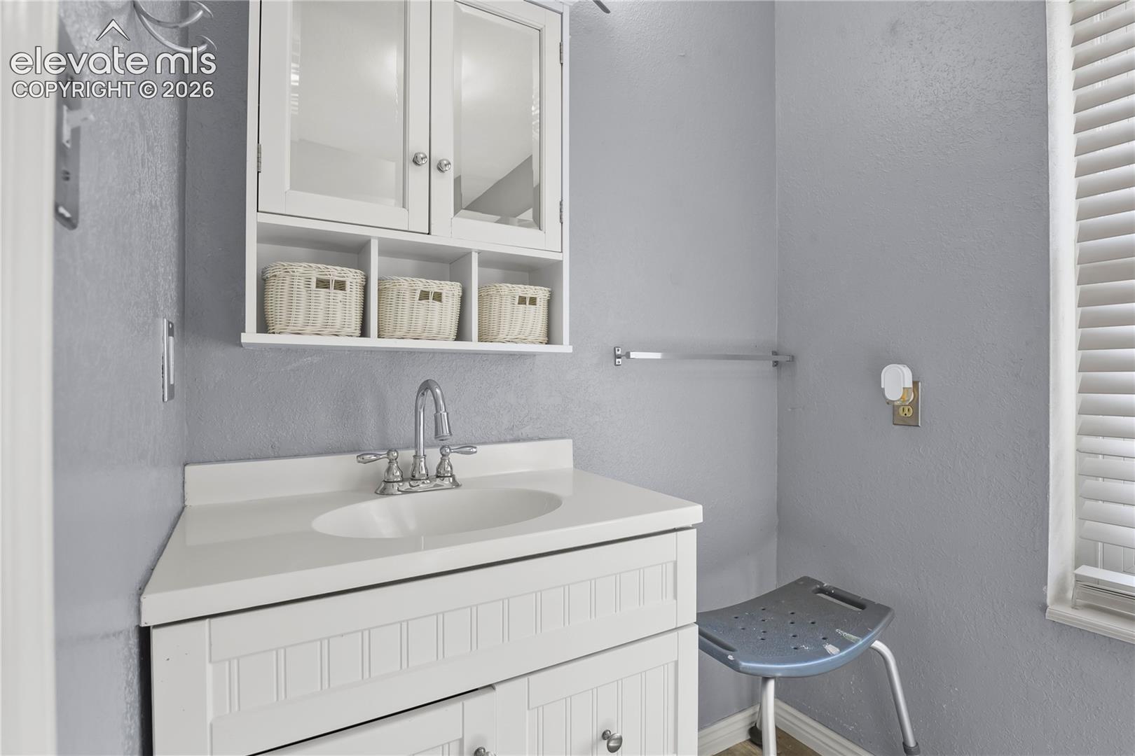 Listing photo 18 for 13550 Whistling Hills Lane