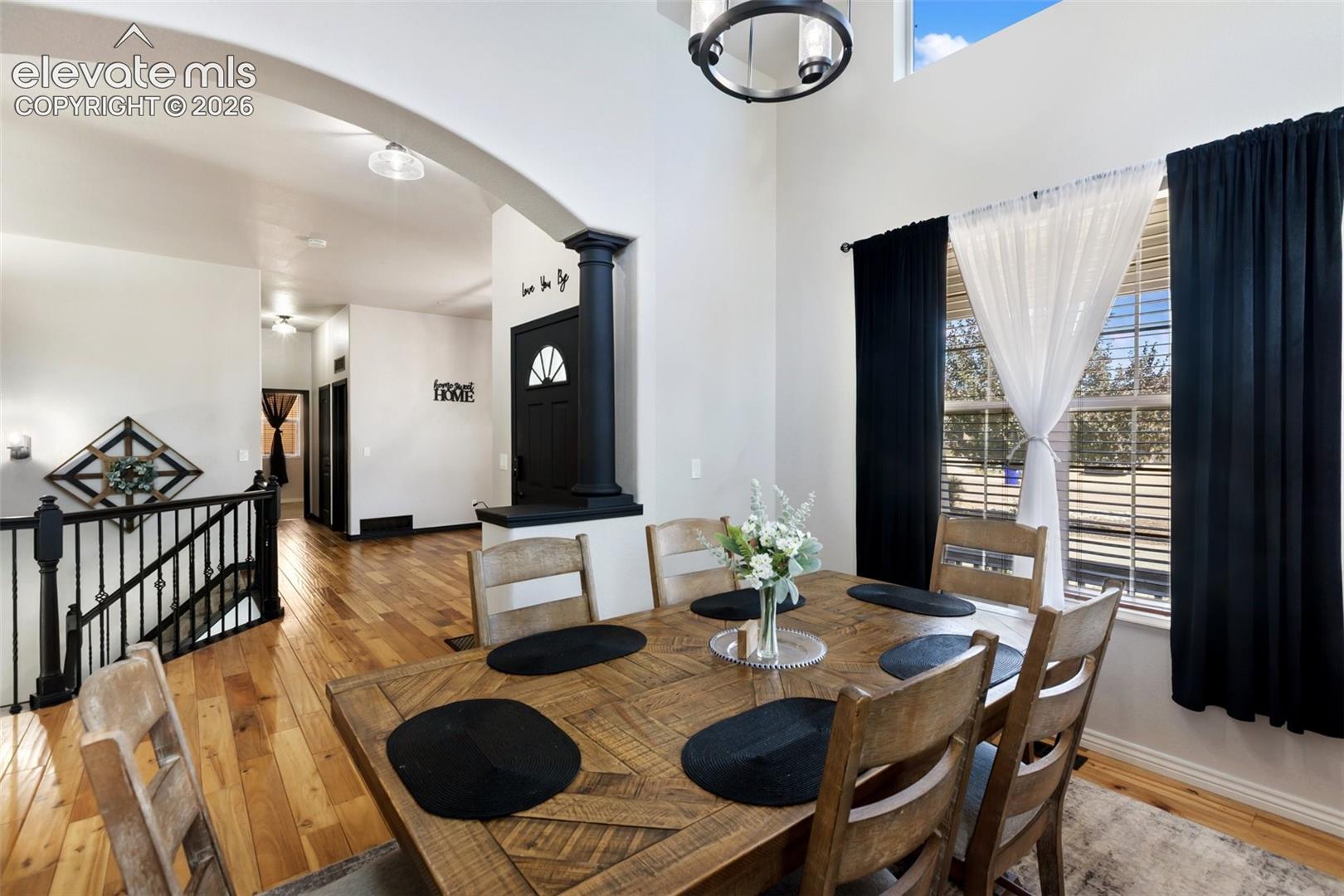 Listing photo 10 for 10388 Mt. Wilson Place