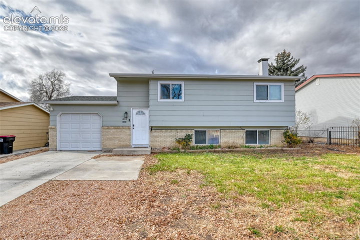 1530 Leigh Lane — listing photo