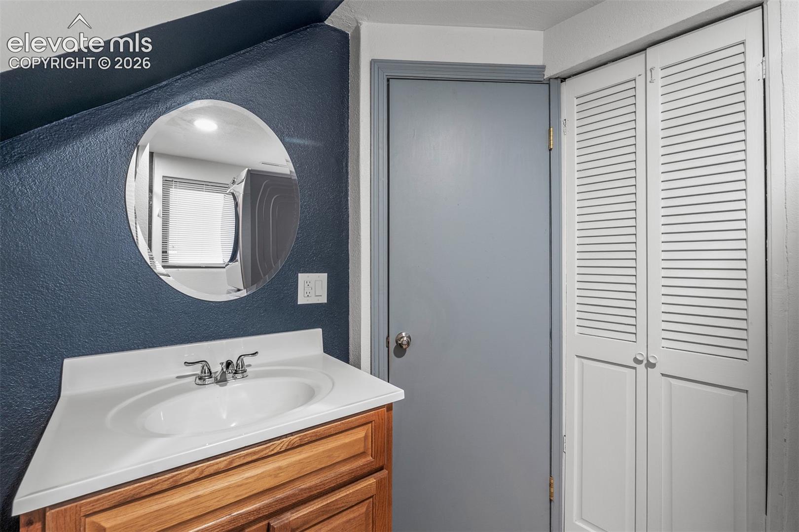 1675 Mineola Street, photo 36