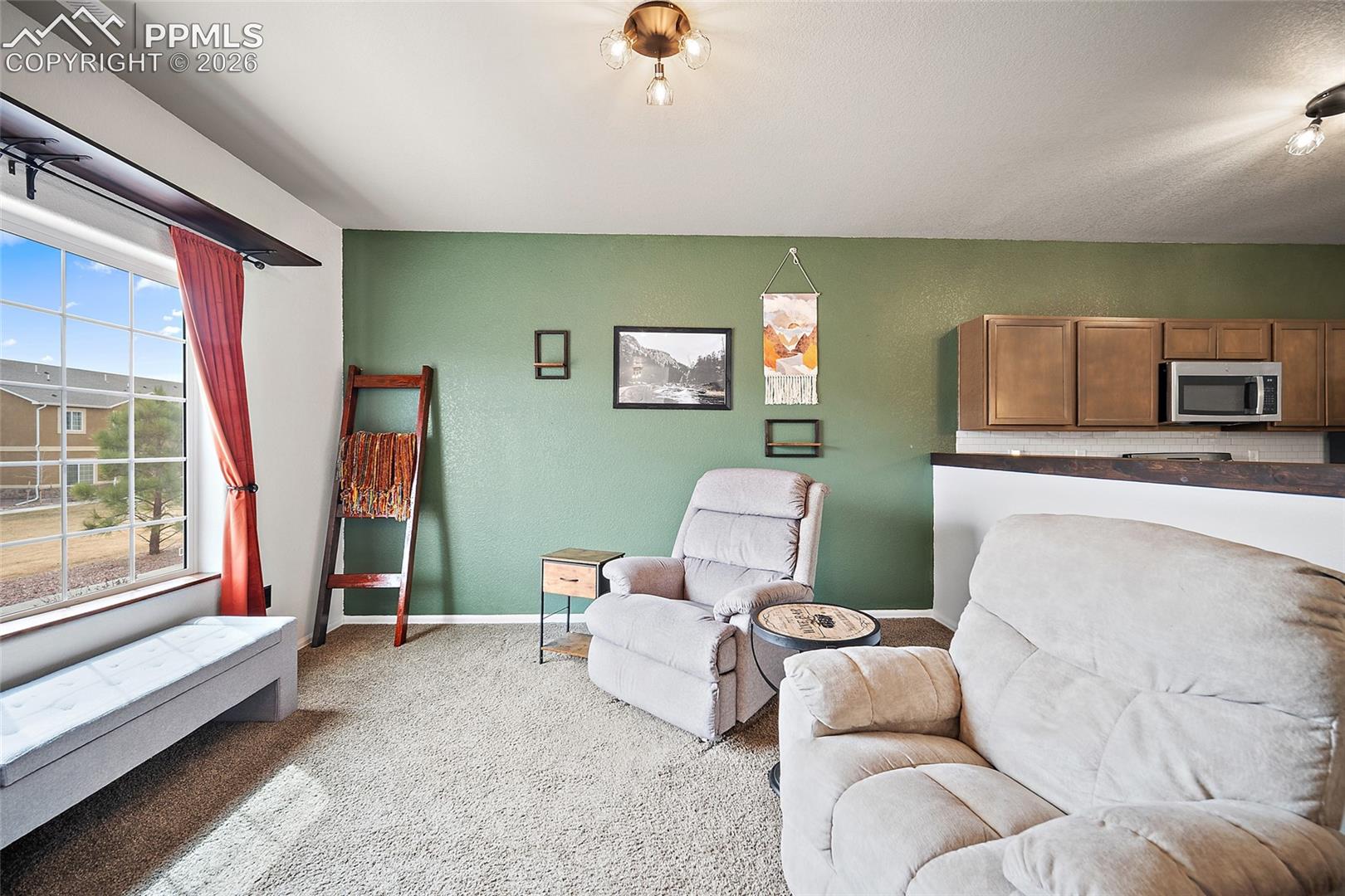 7617 Black Spruce Heights, photo 4